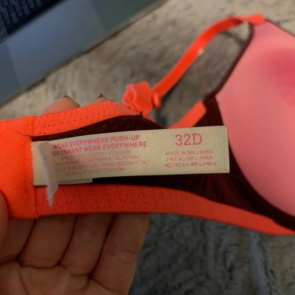 Victoria secret bra - Picture 3 of 3